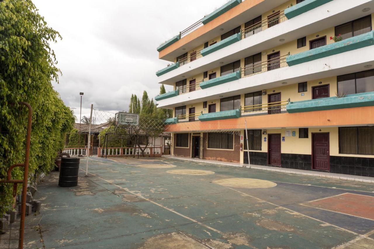 Hotel International Prestige Ambato Exterior photo